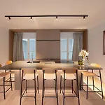 2Br Apt With Ac - Ideal Nest For Families